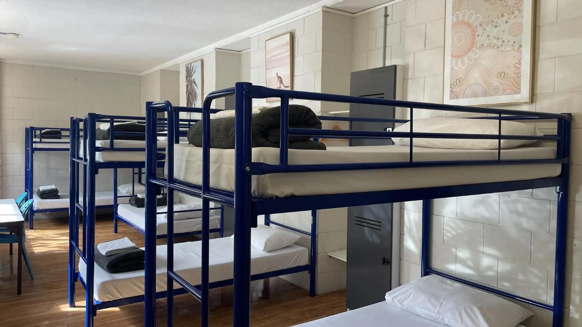 Yha Coolangatta Gold Coast Hostel Australia