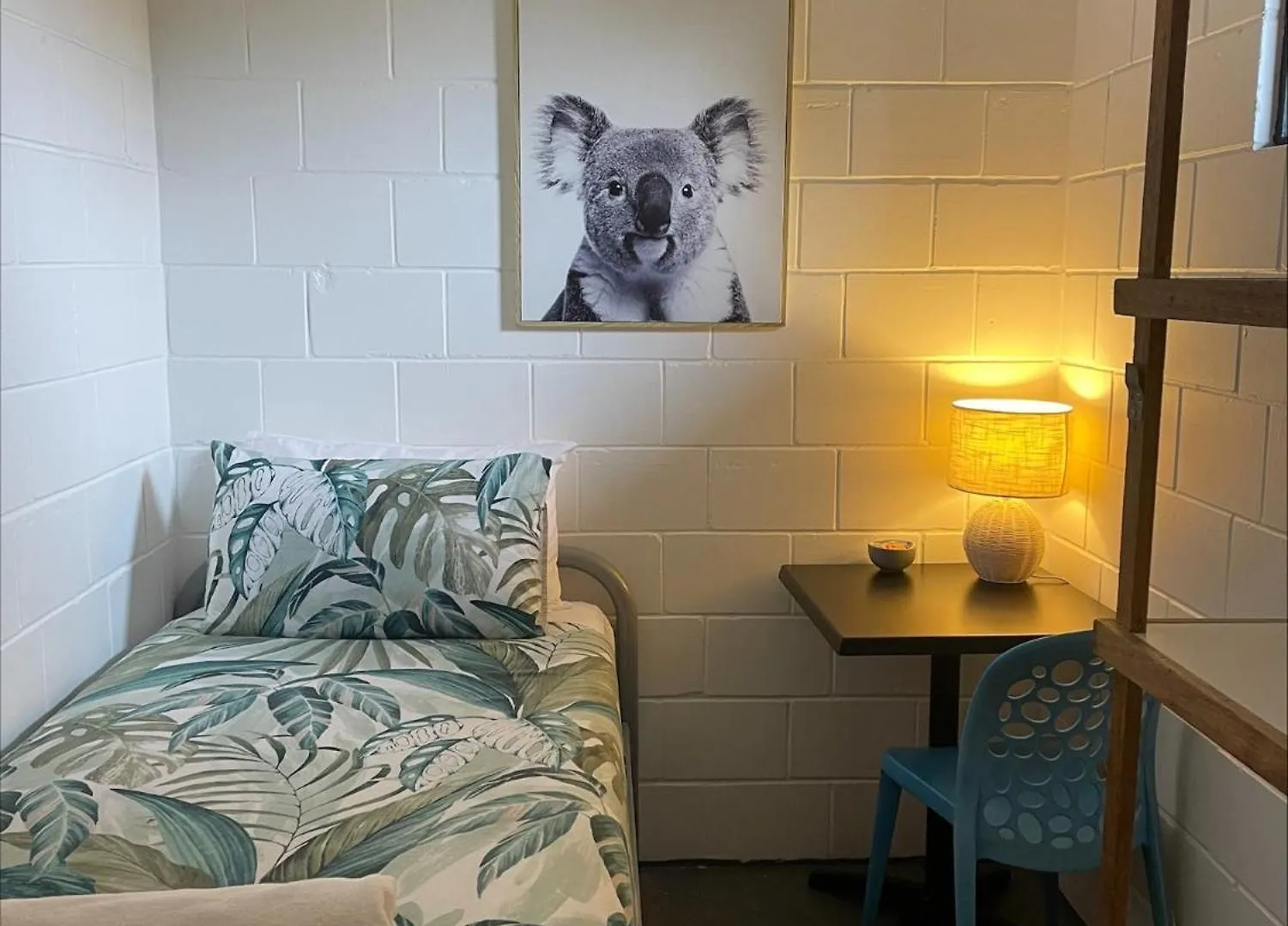 Yha Coolangatta Gold Coast Hostel